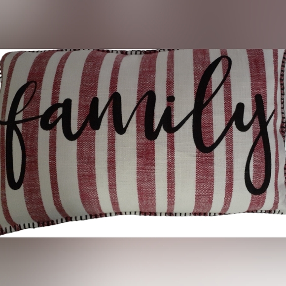 Ginny family sophia slub cotton whipstitch 16" X 26" Red White Black pillow - Picture 6 of 6